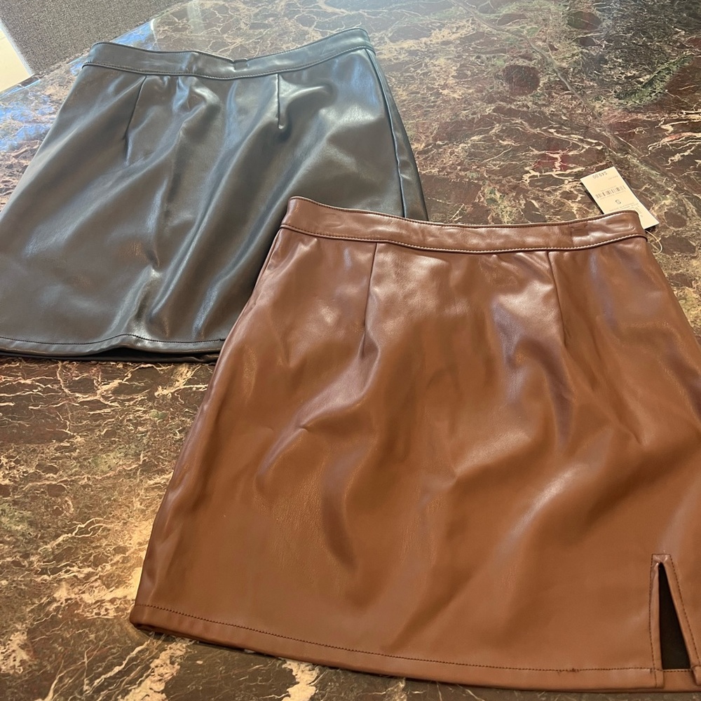 AND NOW THIS brand/ set of two skirts size small